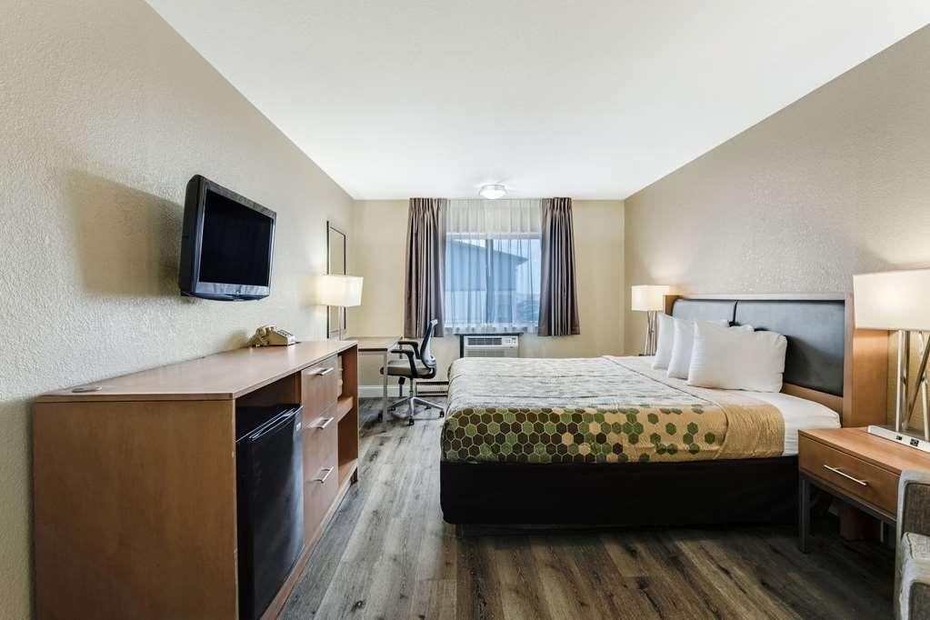 Econo Lodge Madison East Værelse billede