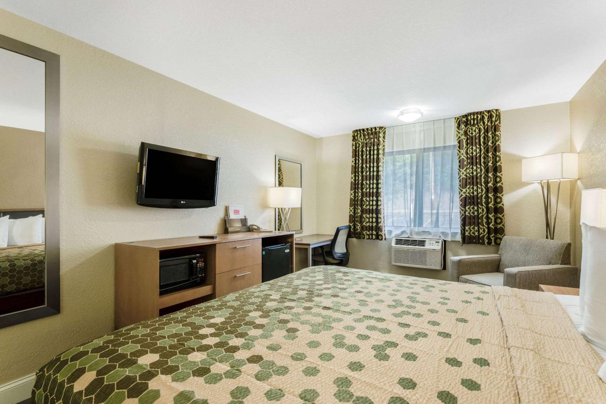 Econo Lodge Madison East Eksteriør billede