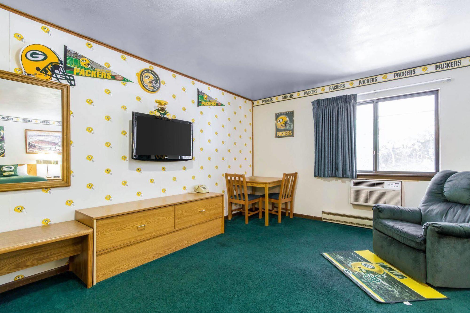 Econo Lodge Madison East Eksteriør billede