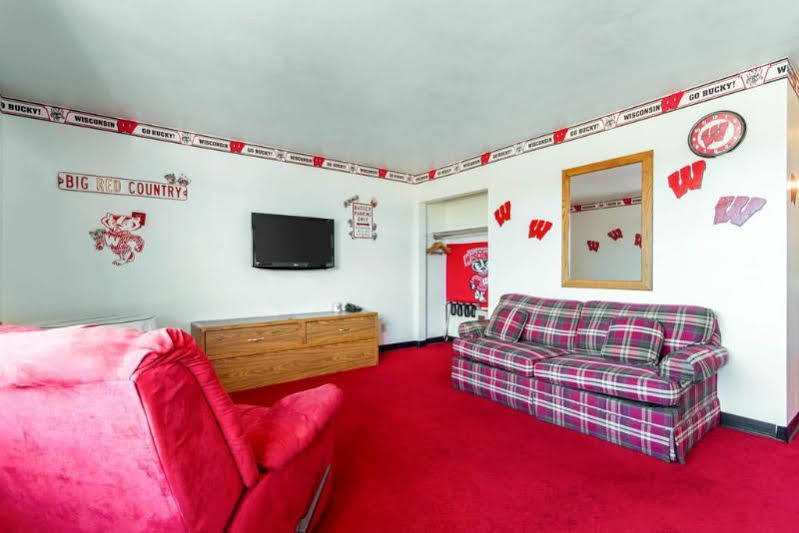 Econo Lodge Madison East Eksteriør billede